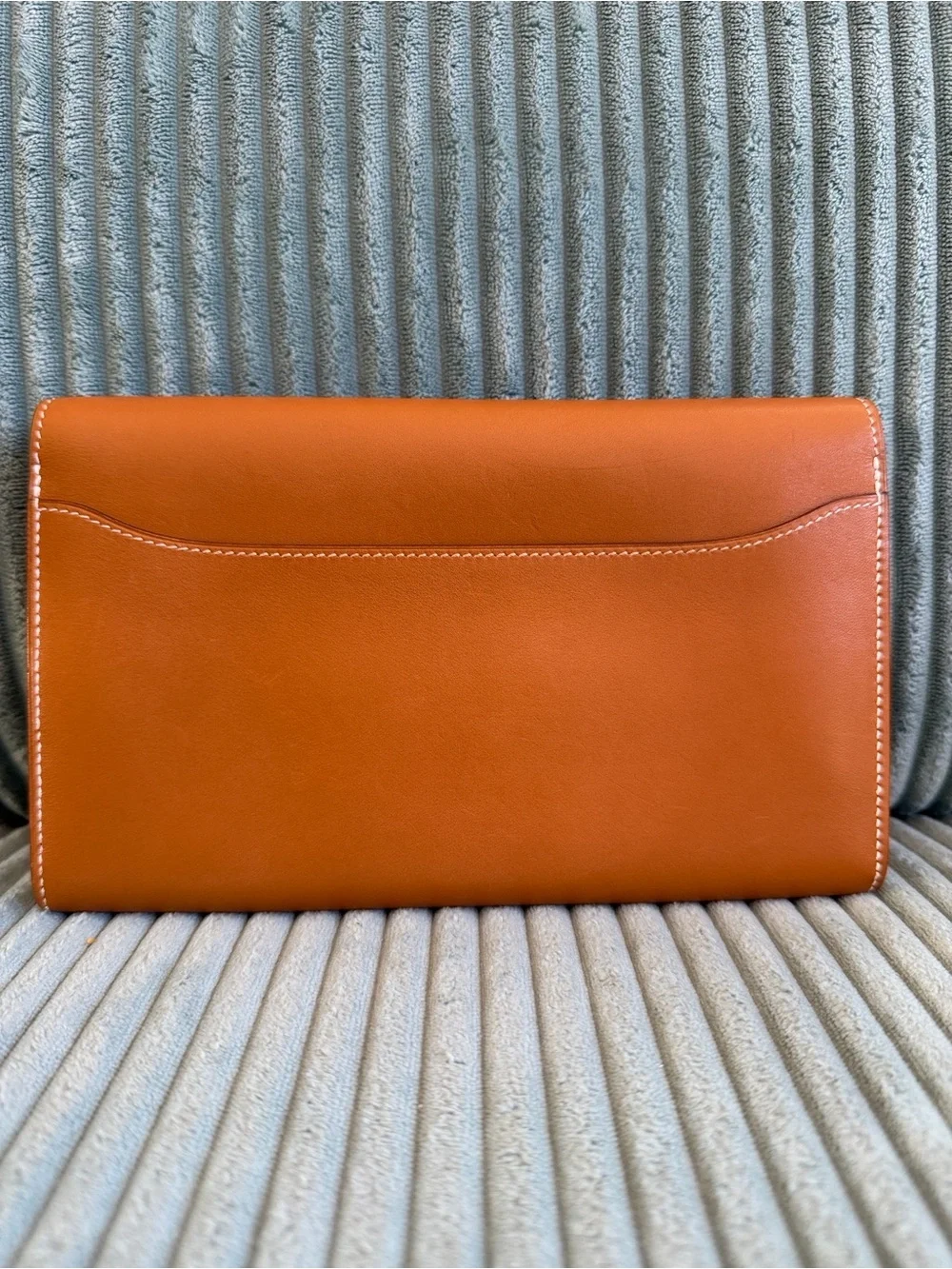 Hermes elegant orange
